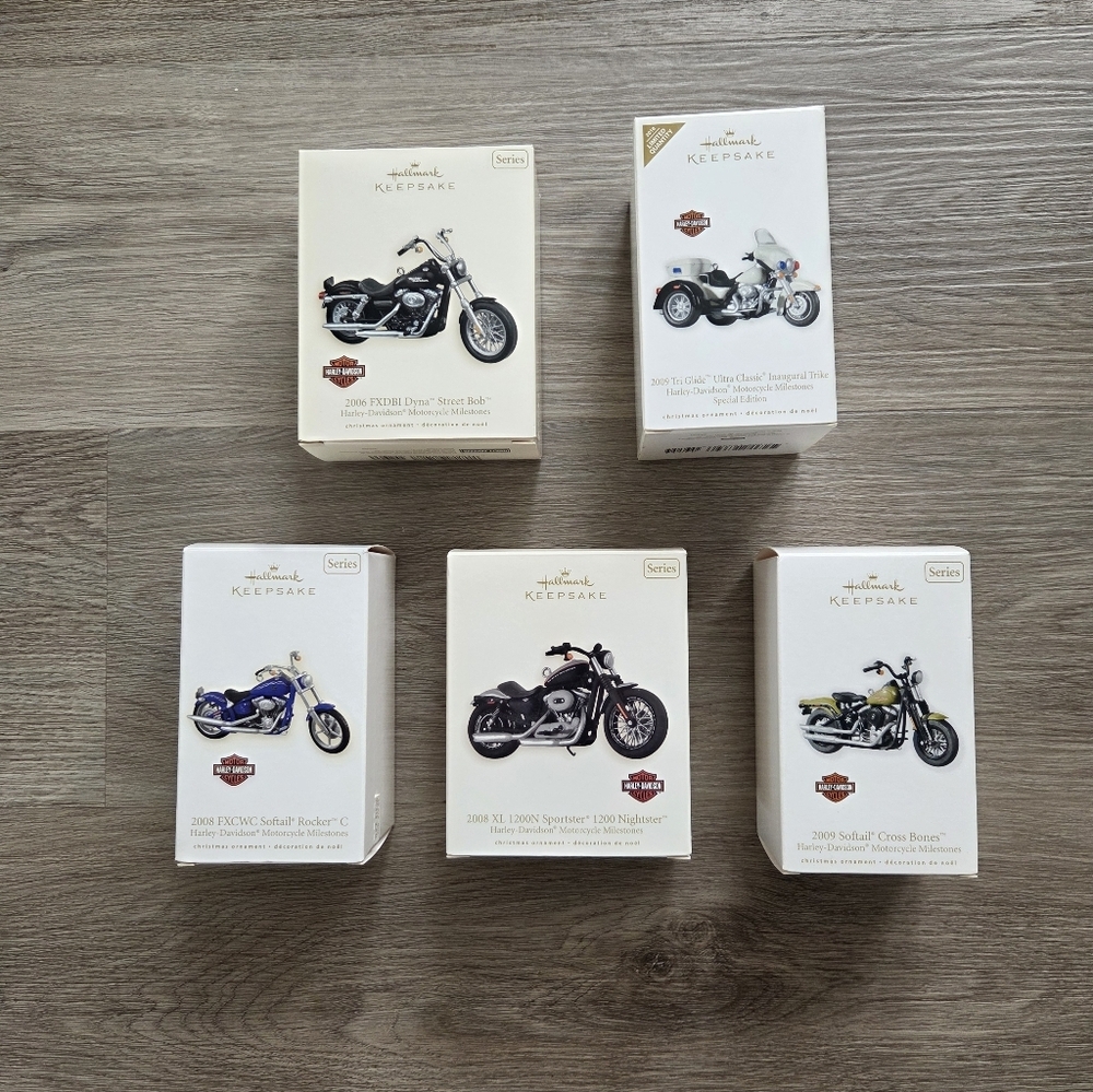 Hallmark Keepsake Motorcycle Ornament Set - Picture 3 of 13